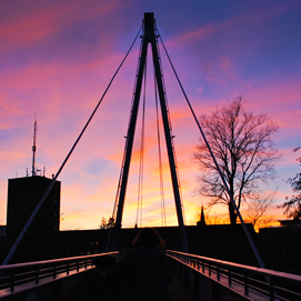 Himmel über Köpenick - Fussgängerbrüke am Krusenik